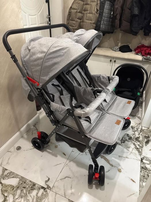 Продам прогулочную коляску для двойни