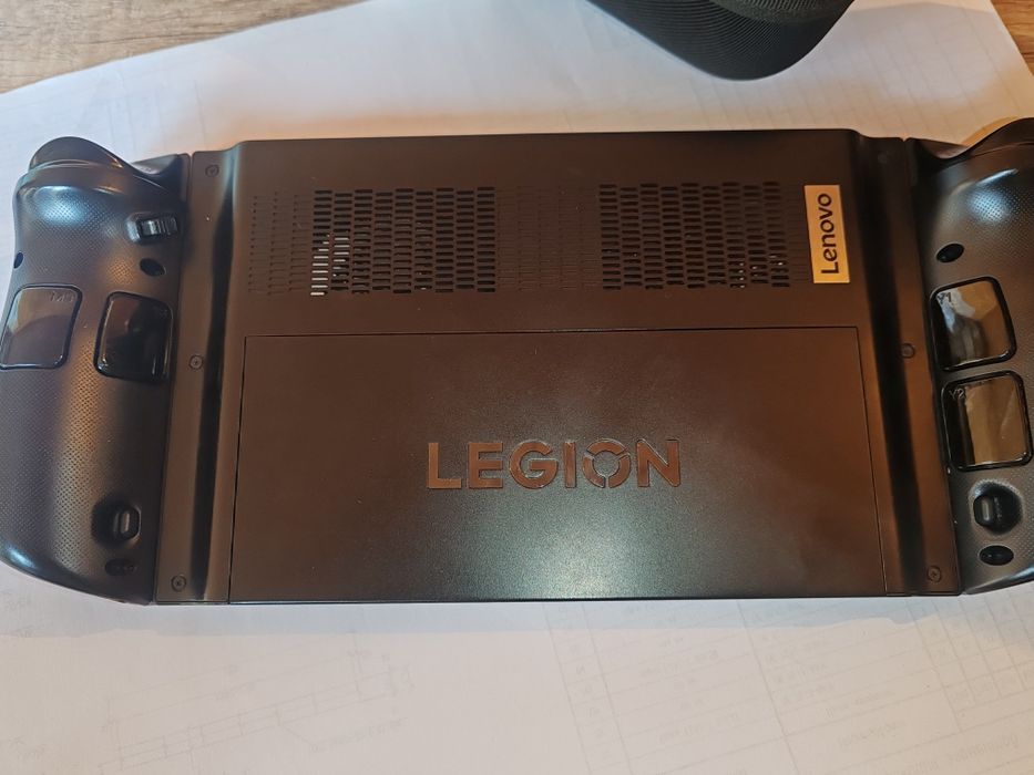 Lenovo legion go продажа либо обмен