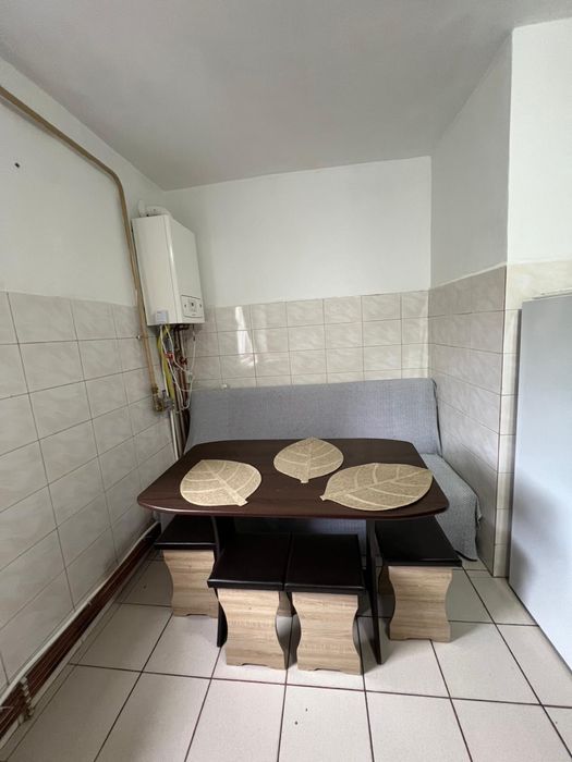 Apartament cu cetrala