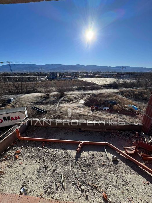 Продава се Двустаен апартамент в Пловдив, Южен - 74 кв.м за 1041 €/кв.м - Снимка #7