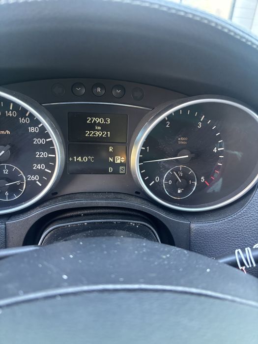 Vand Mercedes GL 320