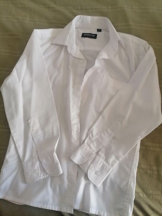 Продам рубашки для мальчика