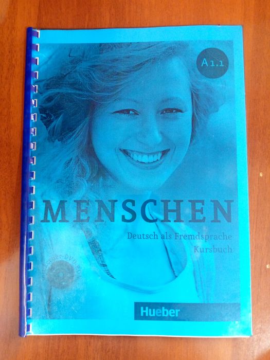 Продаю книги по русскому, англ-яз и нем-языкам в отличном состоянии