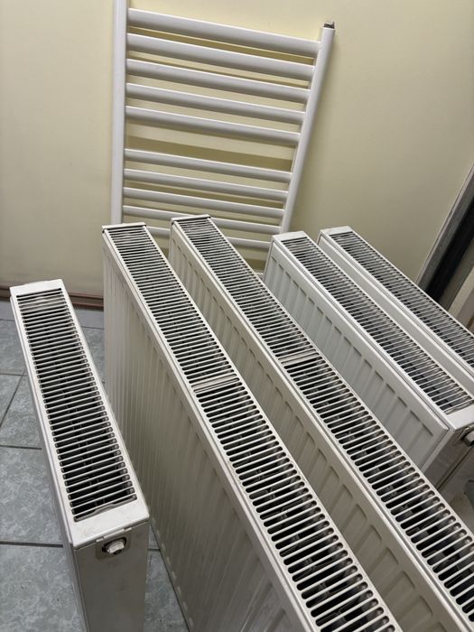 De vanzare RADIATOARE 22K – Miercurea Ciuc