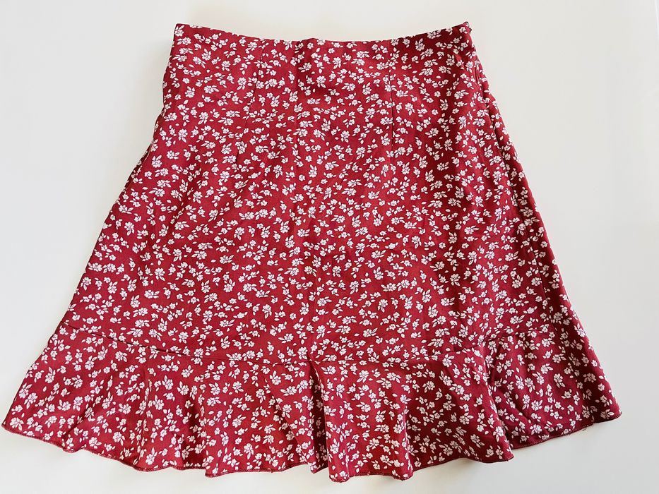 Къса пола на цветчета