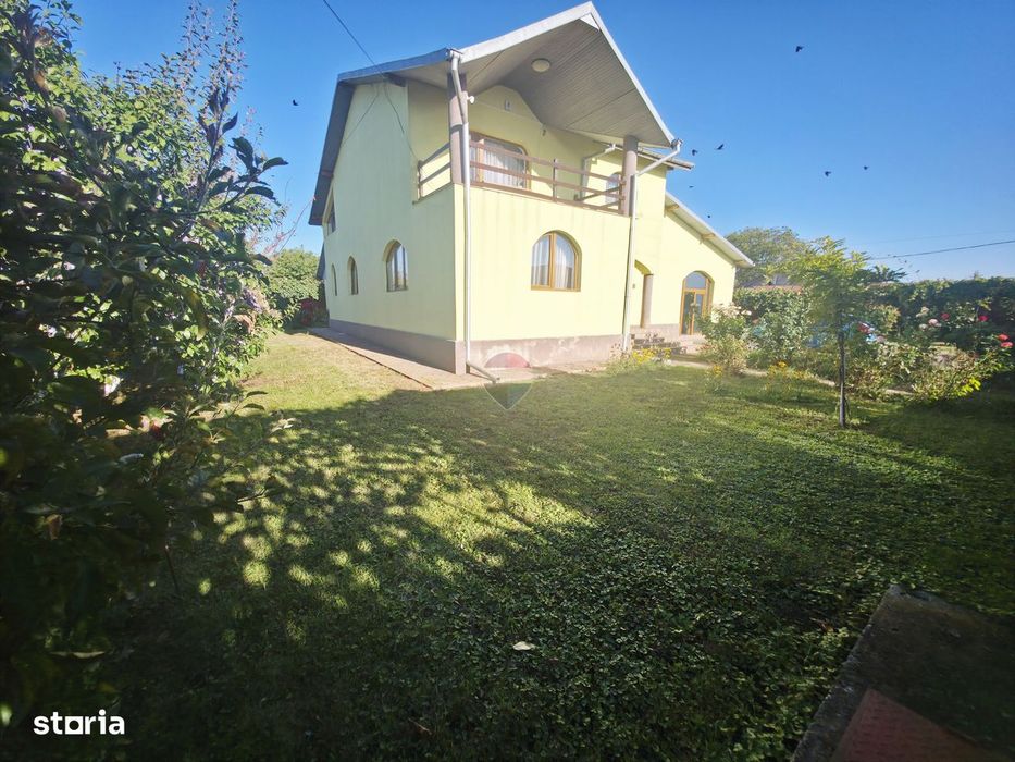 Casă / Vilă cu 5 camere de vânzare