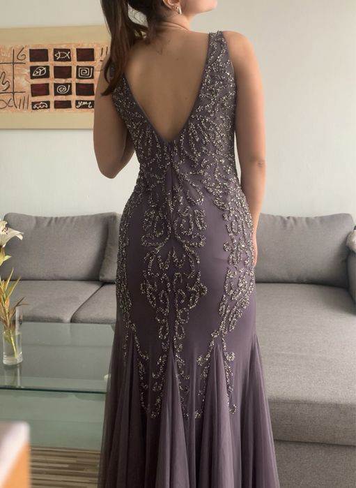 Официална рокля