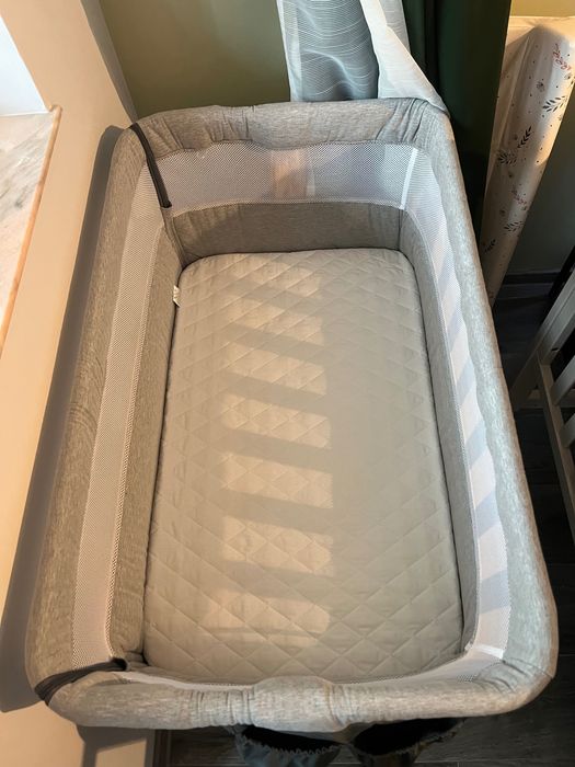 Patut Co-Sleeper cu sistem de leganare Leonie, Gery Stone, Lionelo