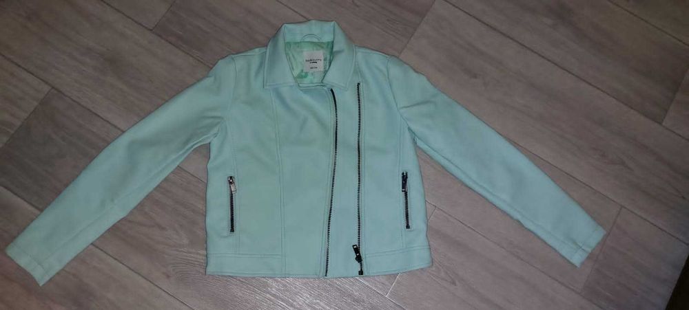 Куртка кожаная детская на девочку