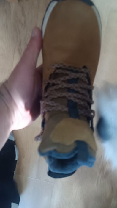 Bocanci imblaniti impermeabili piele nr 38 ca noi lungime talpic 24 cm