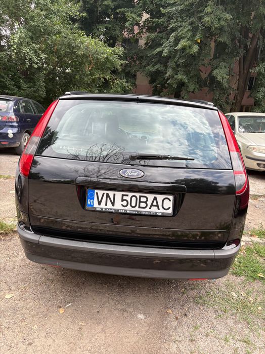 Vând Ford Focus 1.8 Benzină