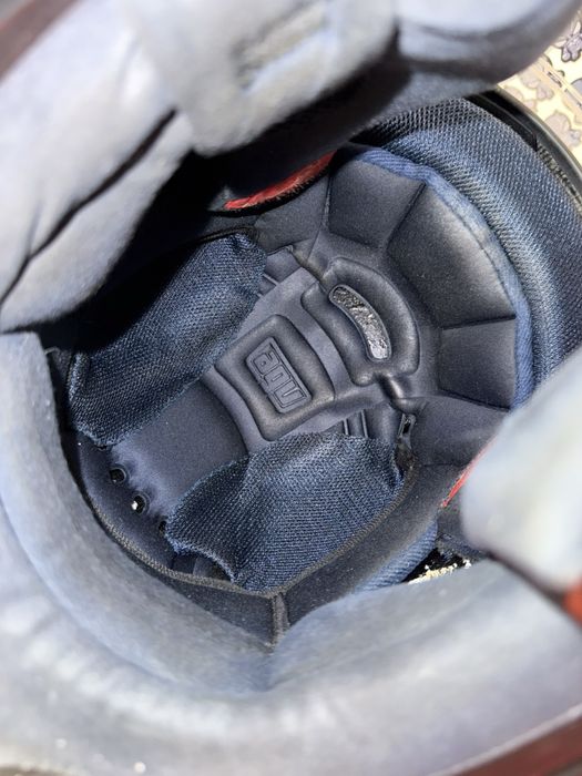 Каска за мотор AGV K5 с вградени очила