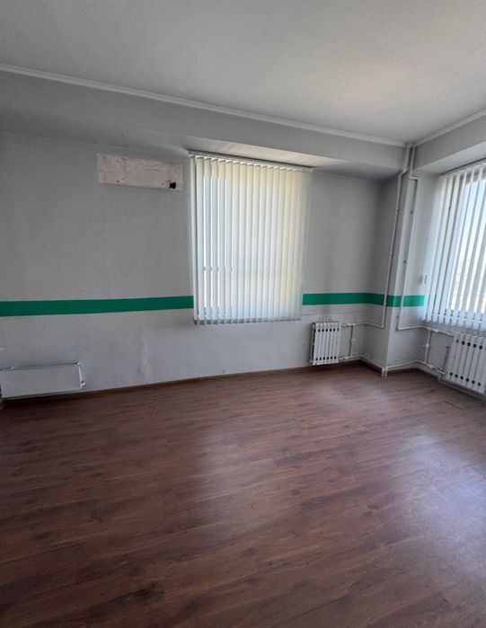 Офисы 18м² 36м² возле метро Мирзо Улукбек вдоль дороги