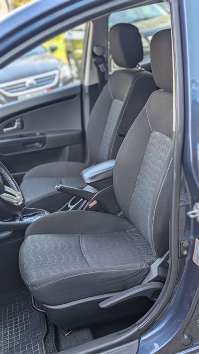 Kia Ceed 1.6 diesel Automat Euro 5 2012 , km 213 , Înmatriculata Ro 2025