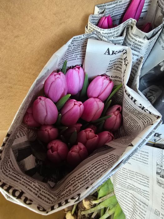Свежие тюльпаны букет цветов тюльпан букеты тюльпанов потом розницу