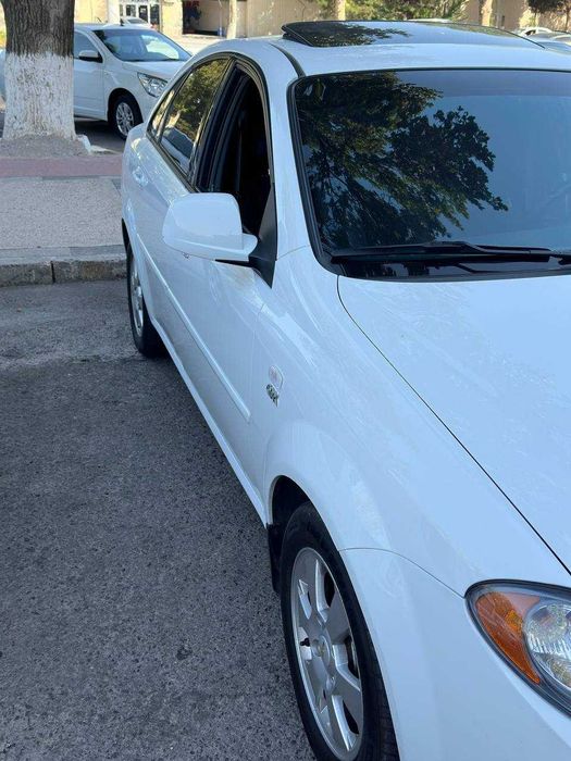 продаётся Chevrolet Gentra