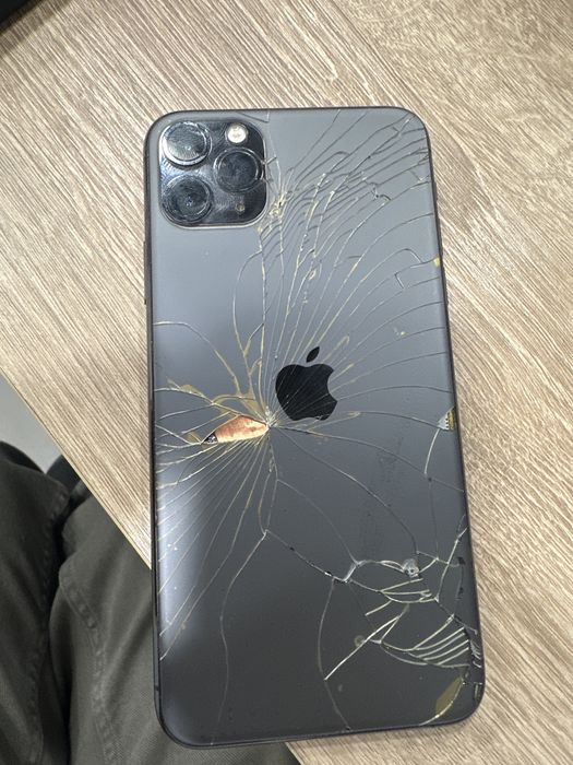 Iphone 11 Pro продам