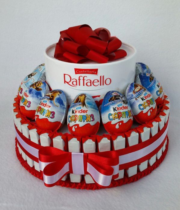 Сладкие боксы и букеты