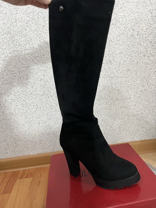 Продам зимние сапоги