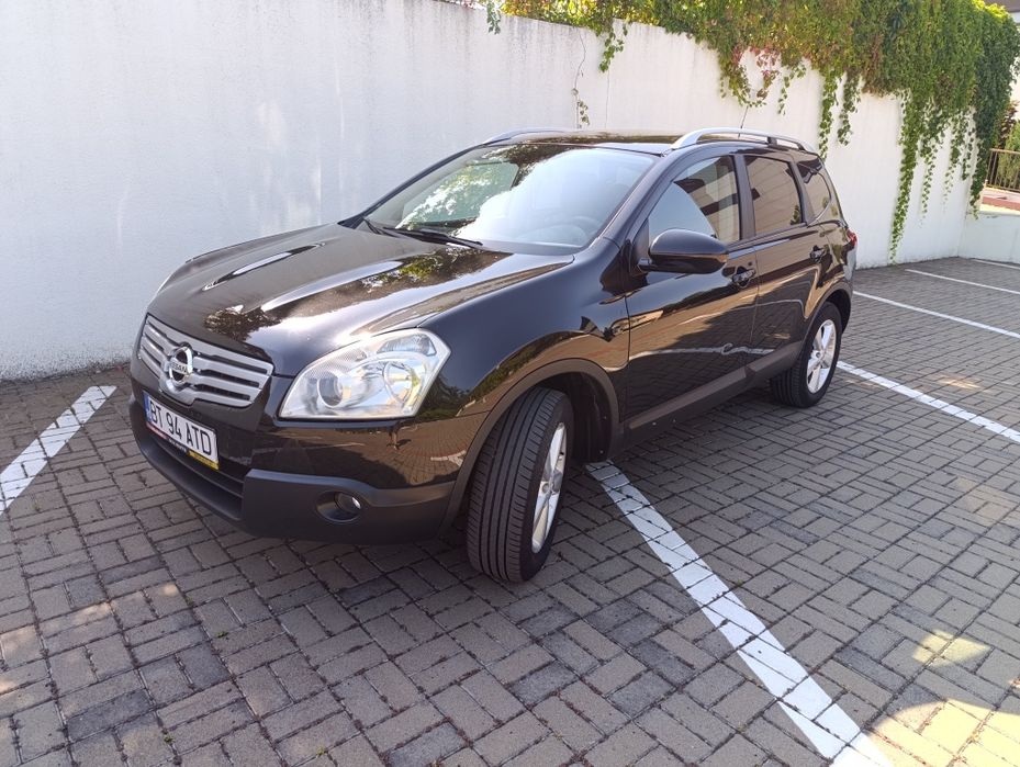 Nissan Qashqai +2 J10