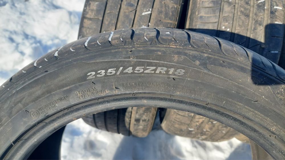 Прдам шины 18 235