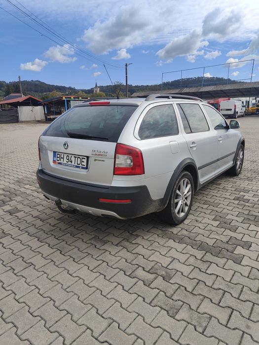 SKODA Octavia 2013 — imagine 3