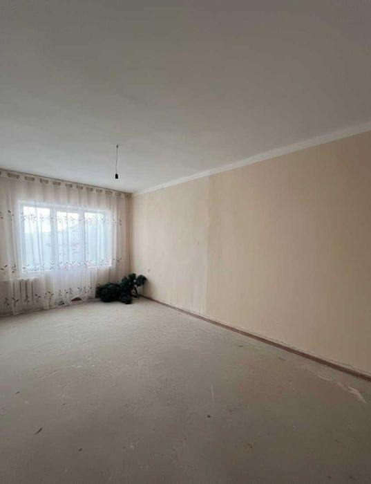 3 хонали Квартира сотилади г.Каган