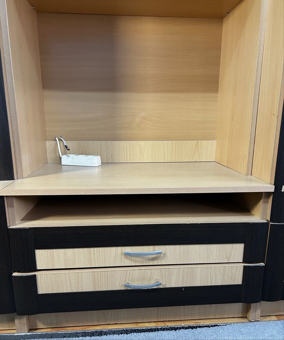 Mobilier cameră/dormitor + canapea extensibilă | Set complet modern | Stare foarte bună