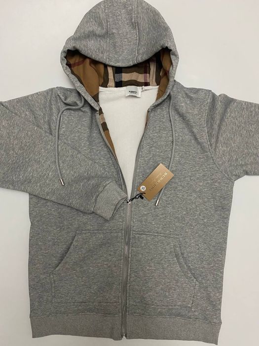 Burberyy зипка хорошего качества