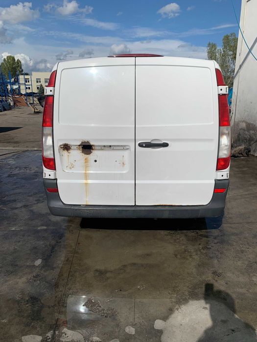 Dezmembrez Mercedes Vito/Viano 110 CDI w639 2.2 euro 4 Lung/Extra Lung