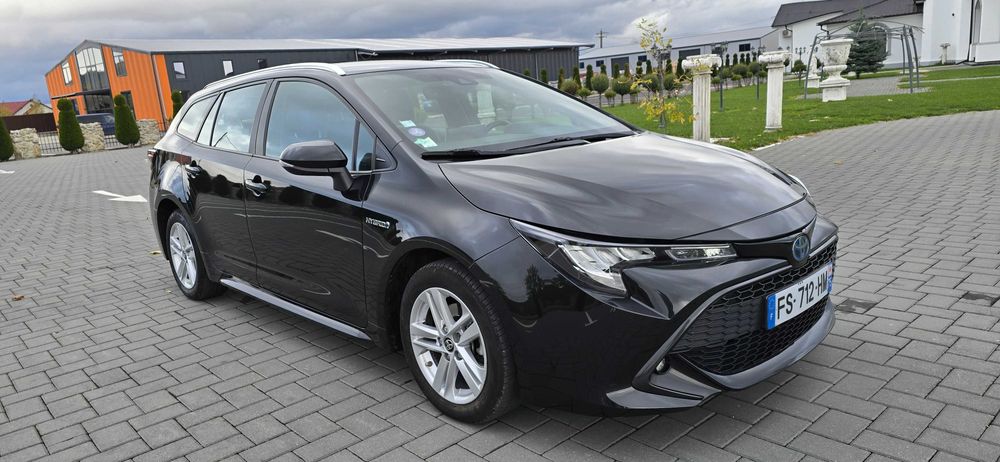 Toyota Corolla Hybrid 08/2020