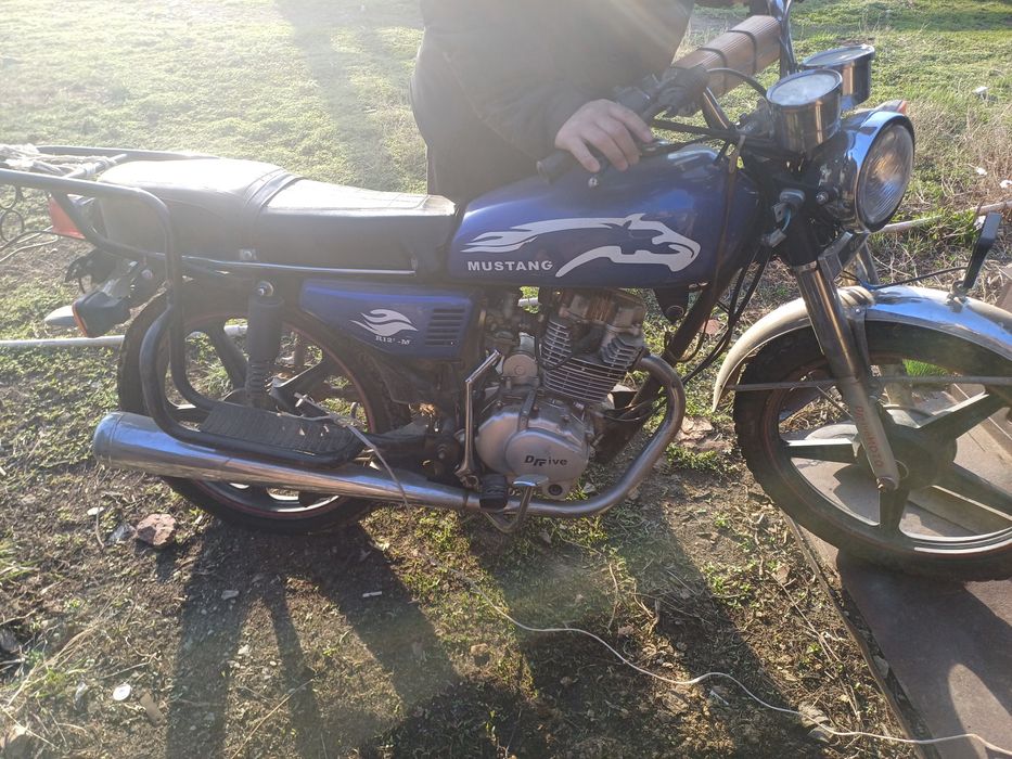 Продам мотоцикл MUSTANG