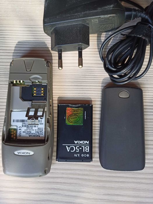Nokia 2300 родные детали