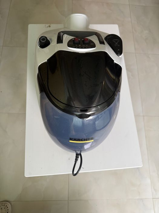 Парна прахосмукачка Karcher SV7