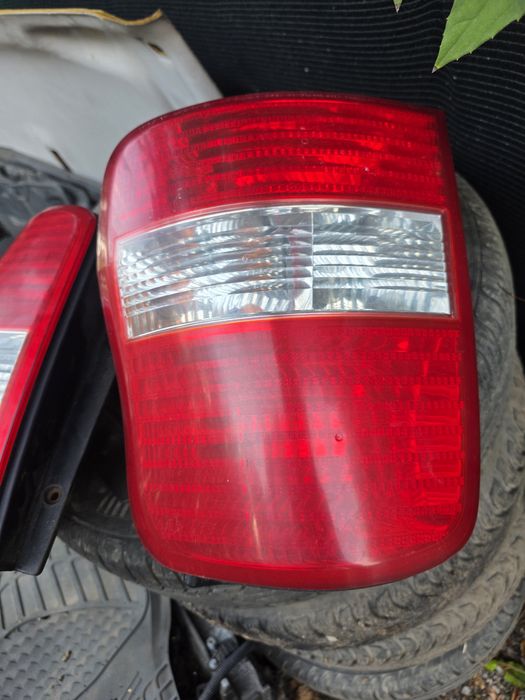 Стопове за Kia Carnival 2005 година