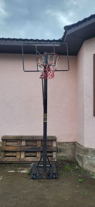 Баскетбольная стойка