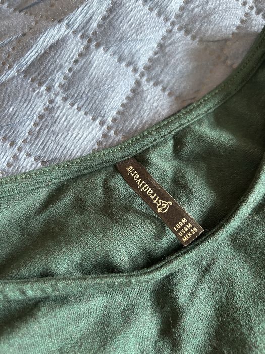 Рокля Stradivarius - размер M