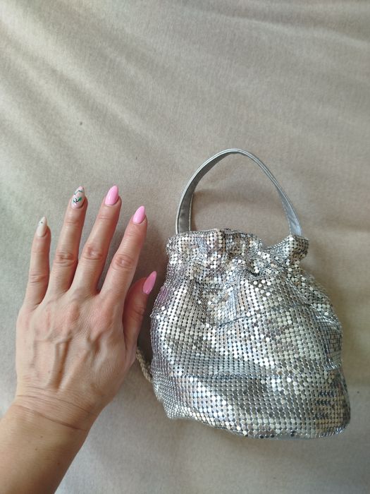 Малка дамска чанта