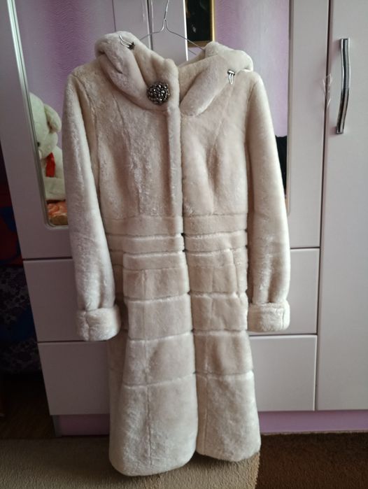 Продается мутоновая шуба