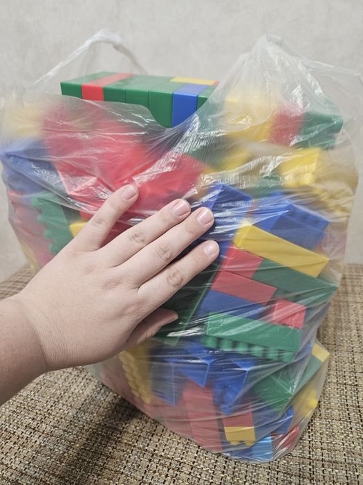 Конструктор пластиковый