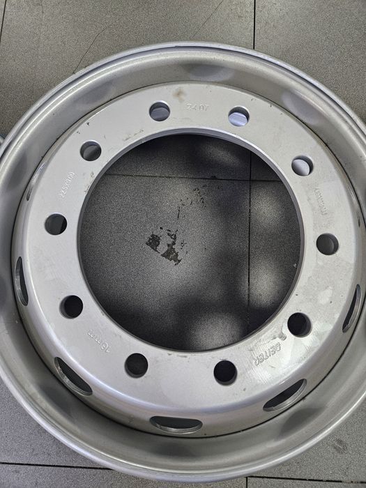 Диски грузовые, кольцевые.