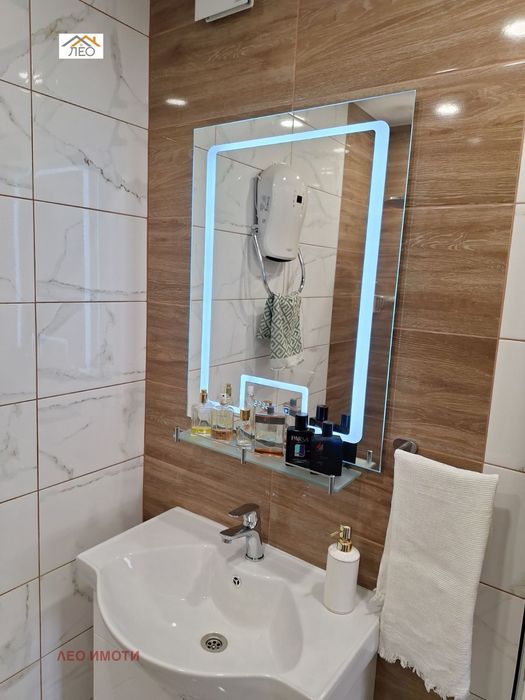 Продава се Къща в Севлиево - 70 кв.м за 1023 €/кв.м - Снимка #9