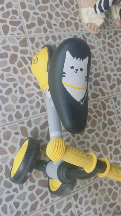 Bicicleta de copii cu 3 roti