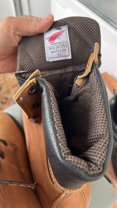 Продам спец обувь Red Wings