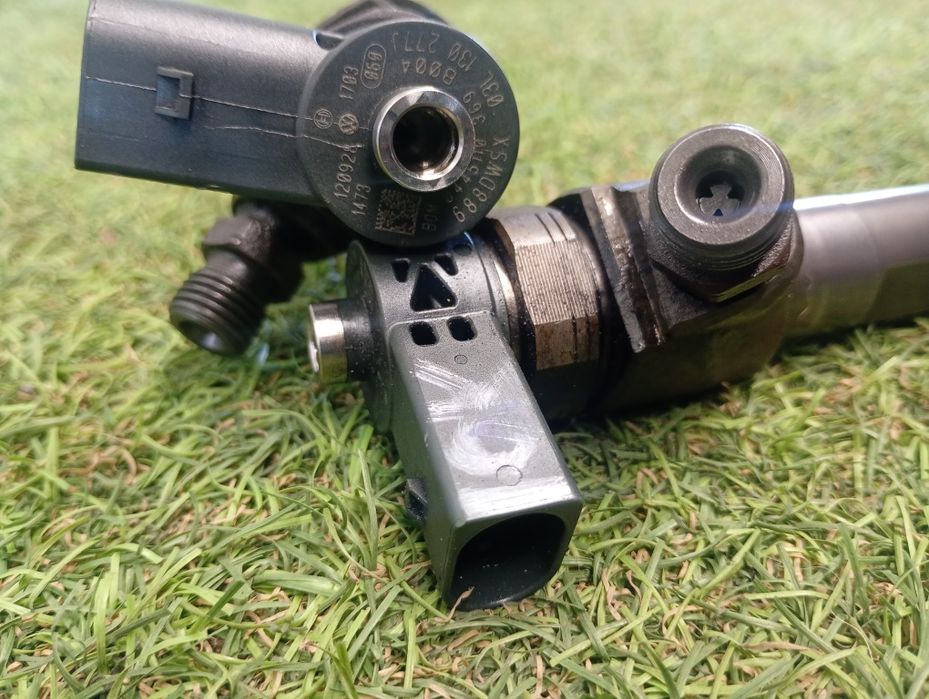 Injectoare Audi A5 /A4 B8/ A6 C7 2.0tdi