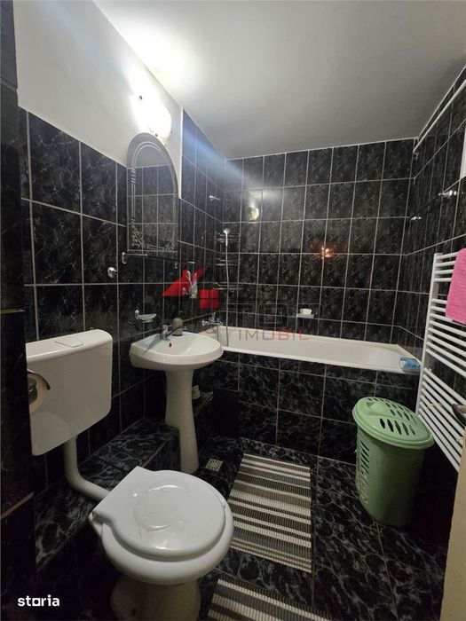Apartament 3 camere Decomandat - Frumoasa