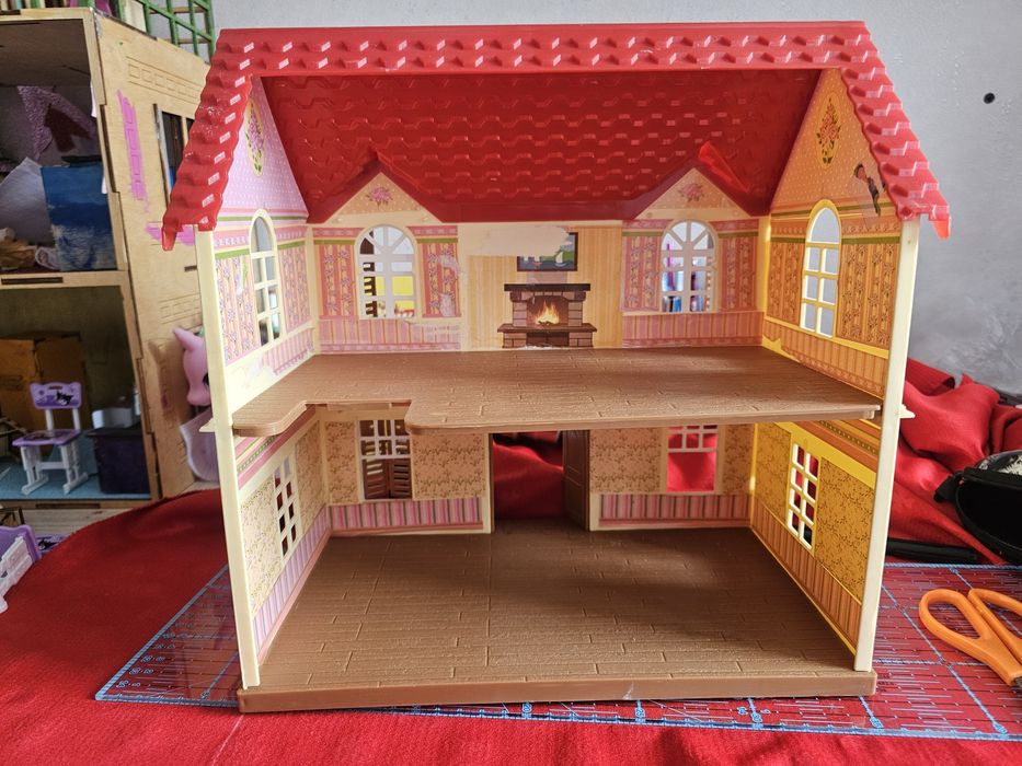 Кукольный домик. Для кукол до 10см