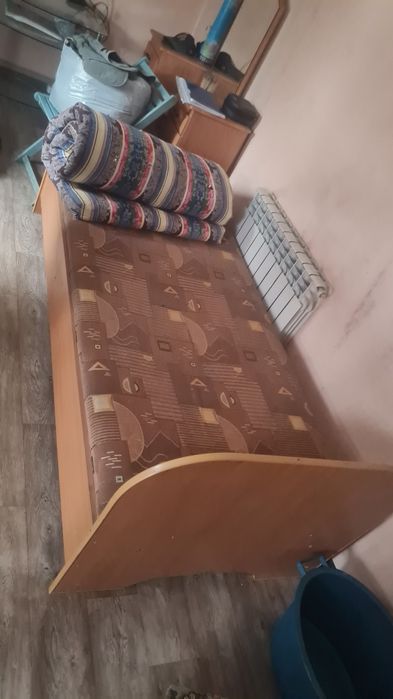 Продам   кровать