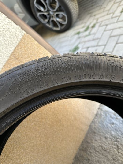Всесезонни гуми Vredestein Quatrac Pro 235/45 R20 DOT 2022 – 2 бр.