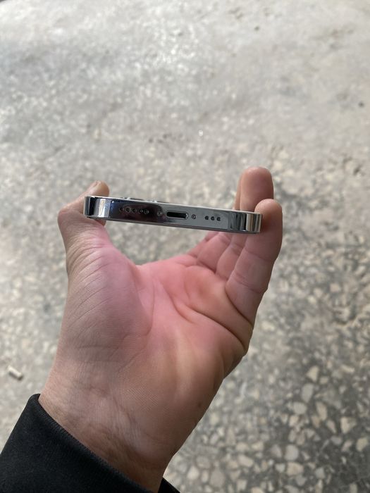 Iphone 14 pro srochna sotiladi